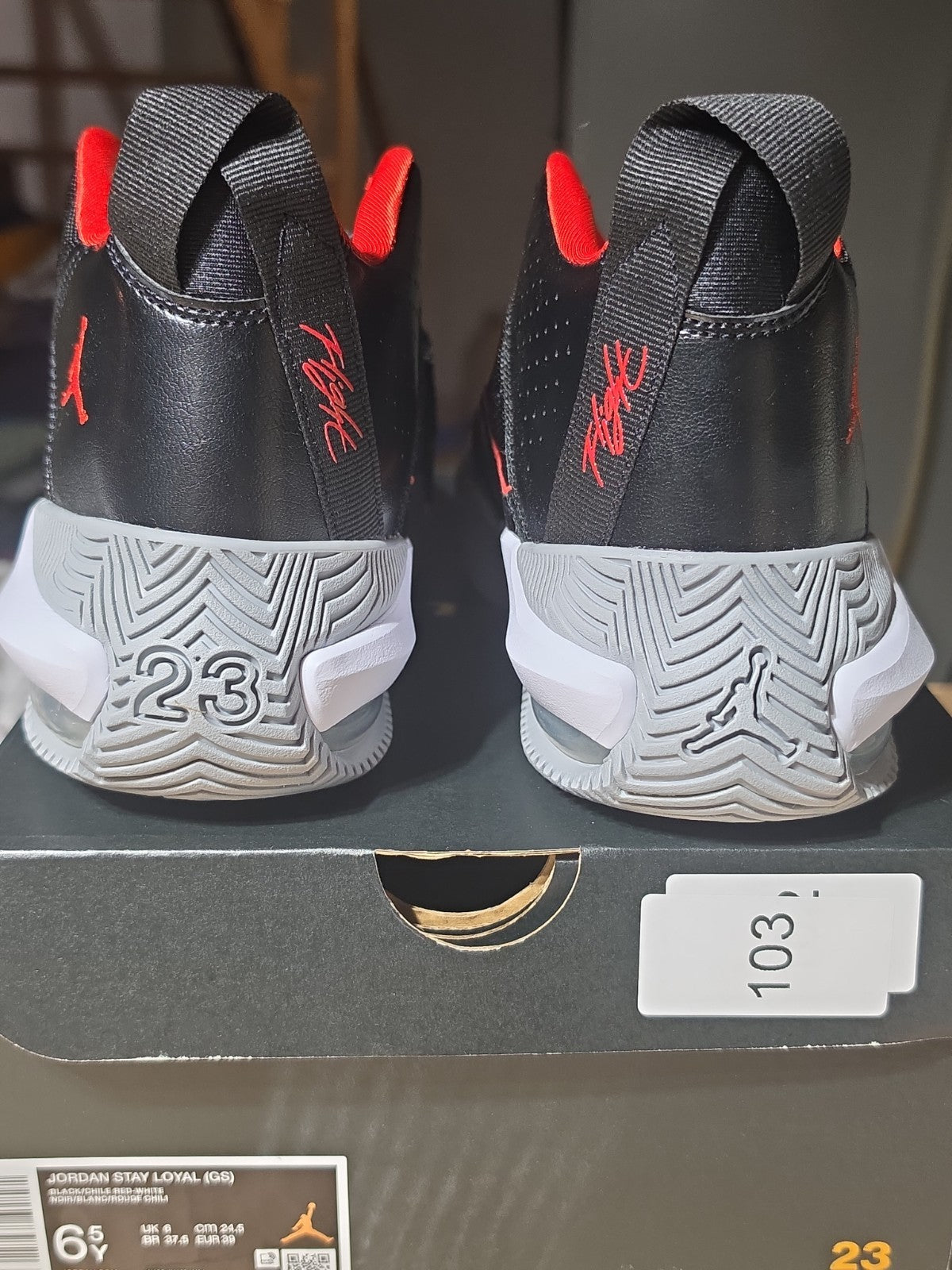 EUC 6.5Y Boys Air Jordan Stay Loyal DC7230-001 Black Basketball Sneakers Shoes