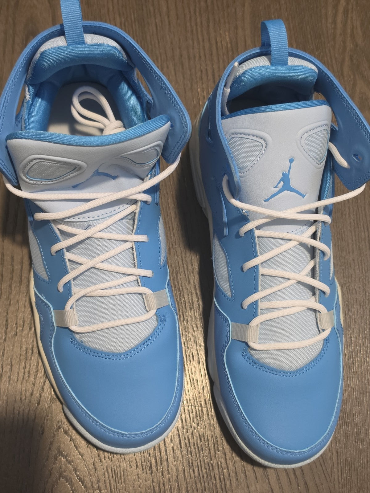 JORDAN FLTCLB 91 (GS)  Defect Is Missing LID