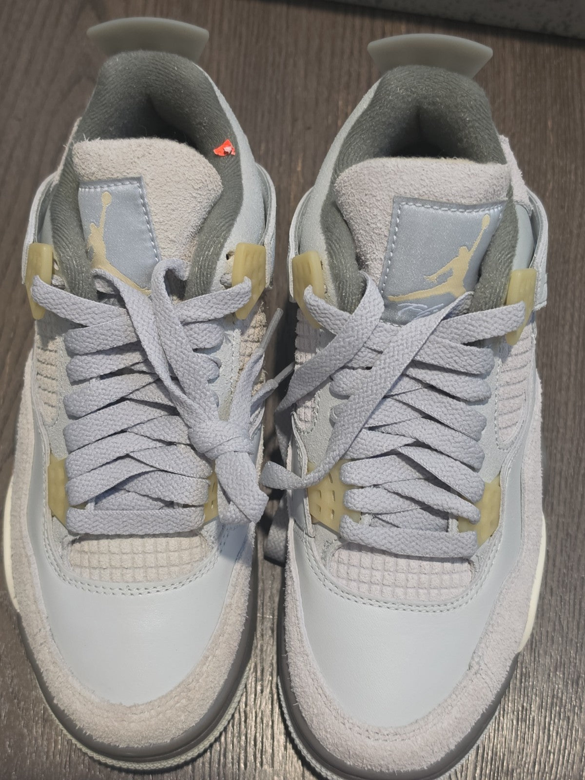 Size 4 - Jordan 4 Retro SE Low Craft BOX is Damage