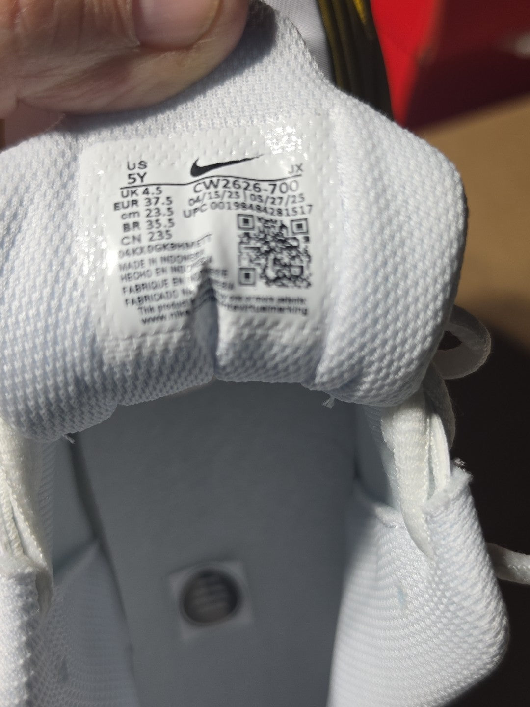 NIKE SHOX R4 (GS)