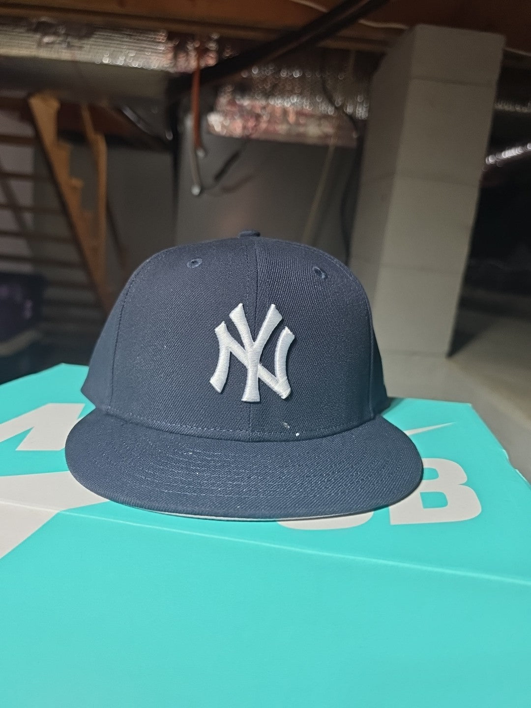 black ny yankees baseball cap