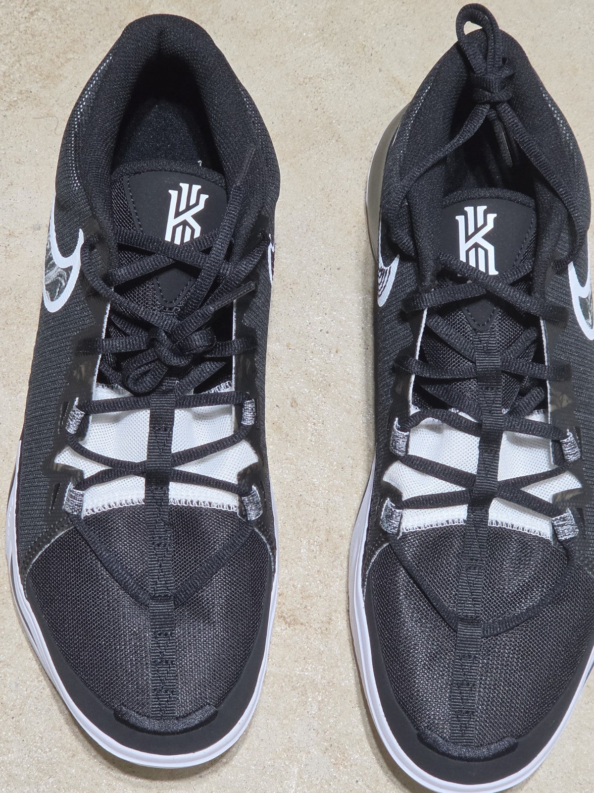 Size 13 - Nike Kyrie Flytrap 6 Black White