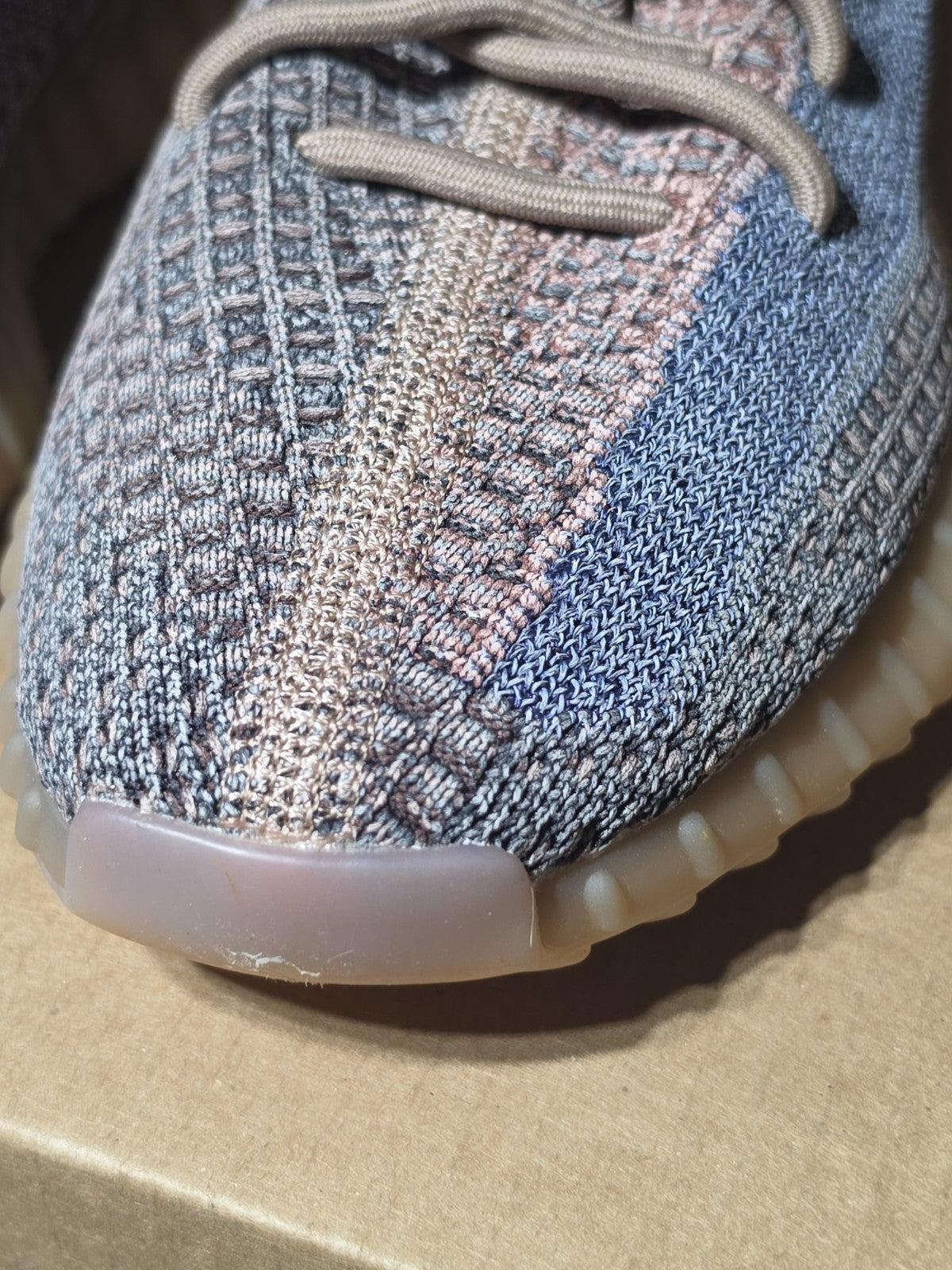 Size 9 - adidas Yeezy Boost 350 V2 Fade