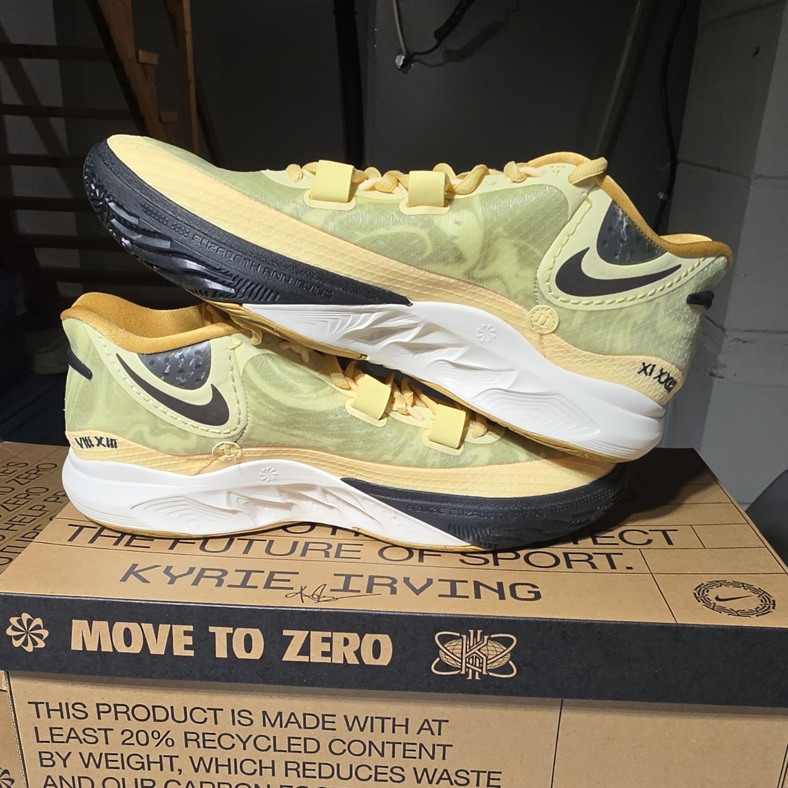 Nike Kyrie 8 Citron Tint Leopard Yellow Black Men's Basketball Shoes DJ6017-800