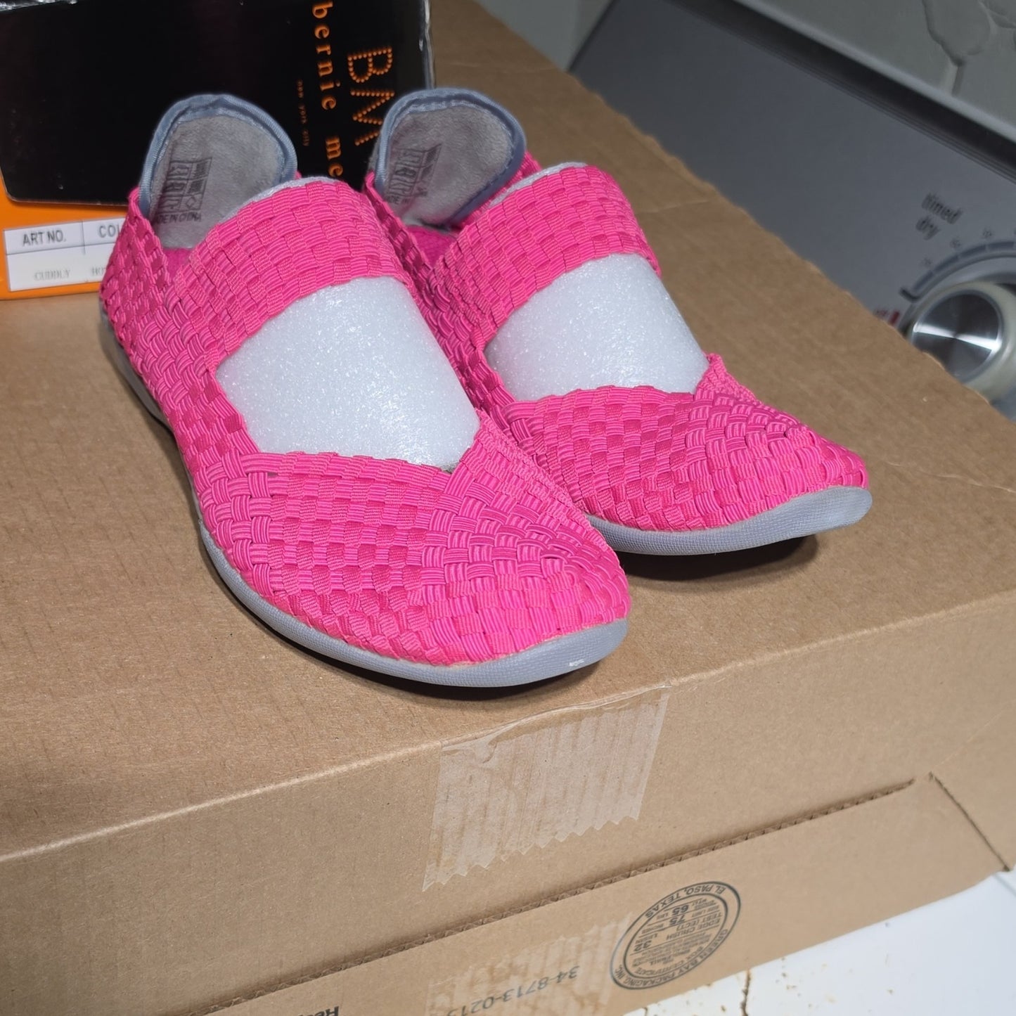 Bernie Mev Pink Gray Woven Stretch Slip-On Comfort Mary Jane Flats Women's EU 39