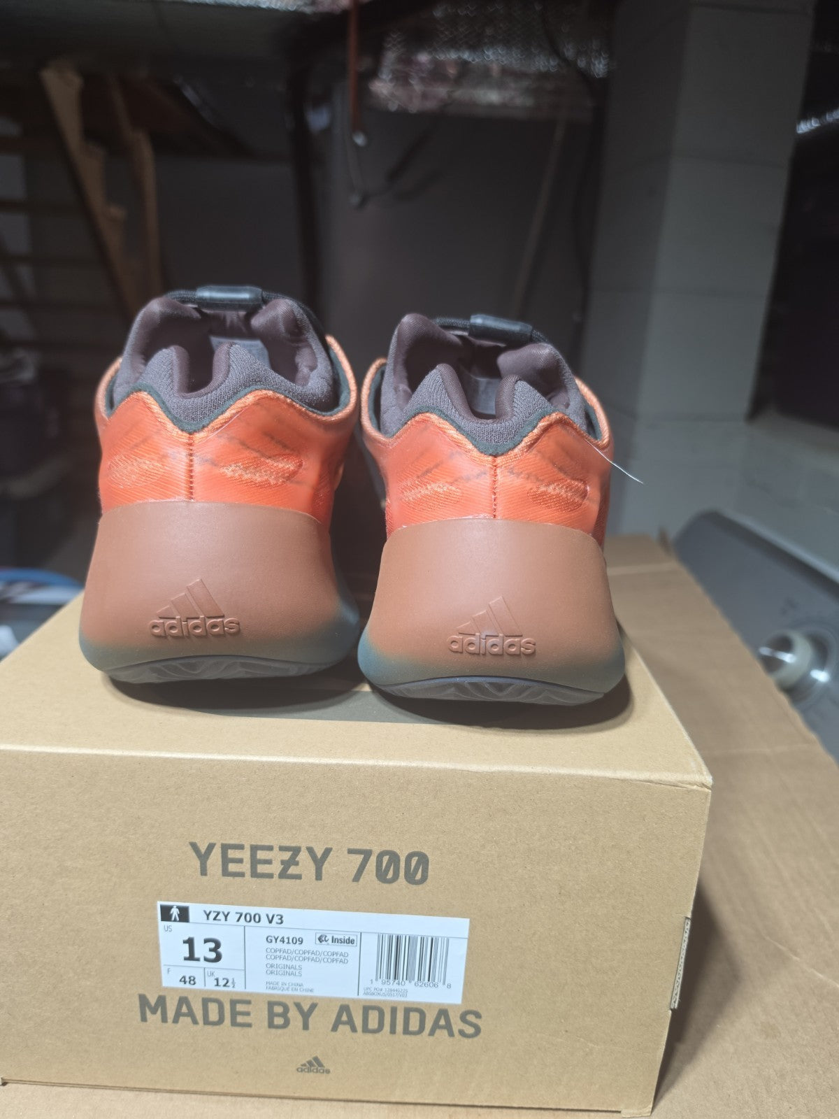 Size 13 - adidas Yeezy 700 V3 Copper Fade