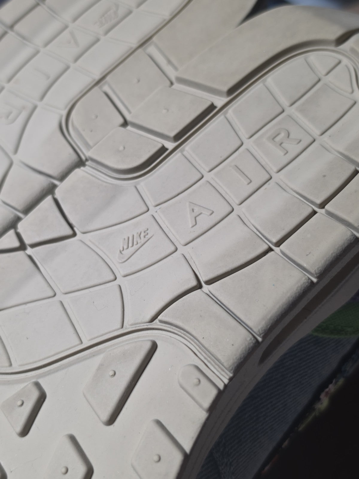 Size 11.5 - Concepts x Nike Air Max 1 SP Far Out
