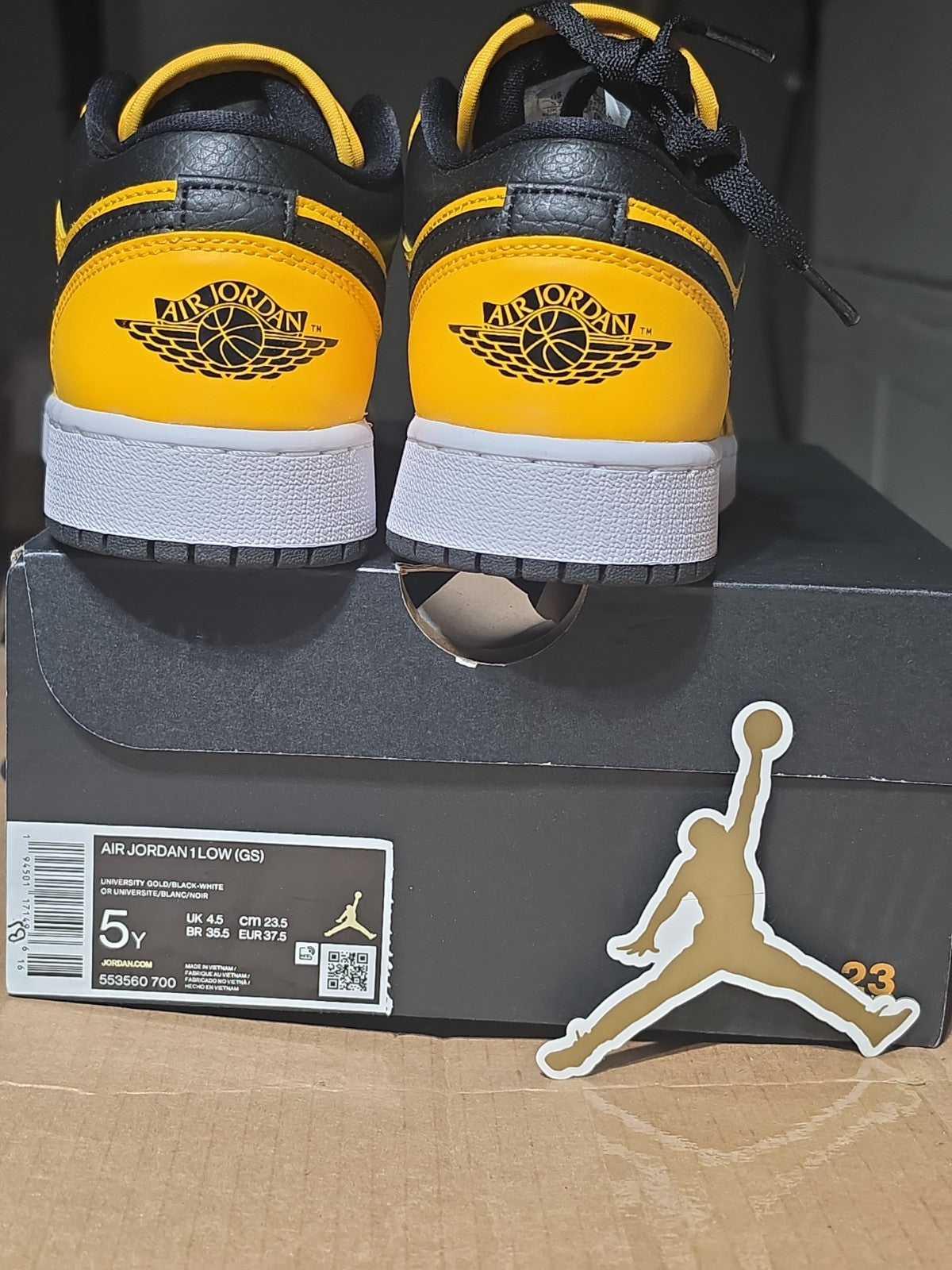 Size 5Y (GS) / 6.5 Women’s - Jordan 1 Low University Gold Black Yellow Used