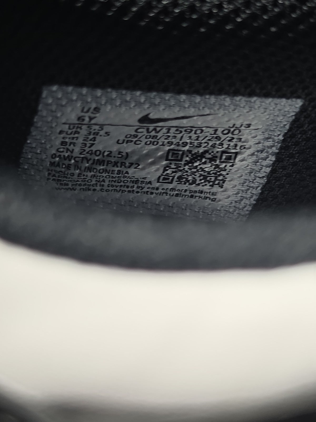Dunk Low GS Panda Size 6Y