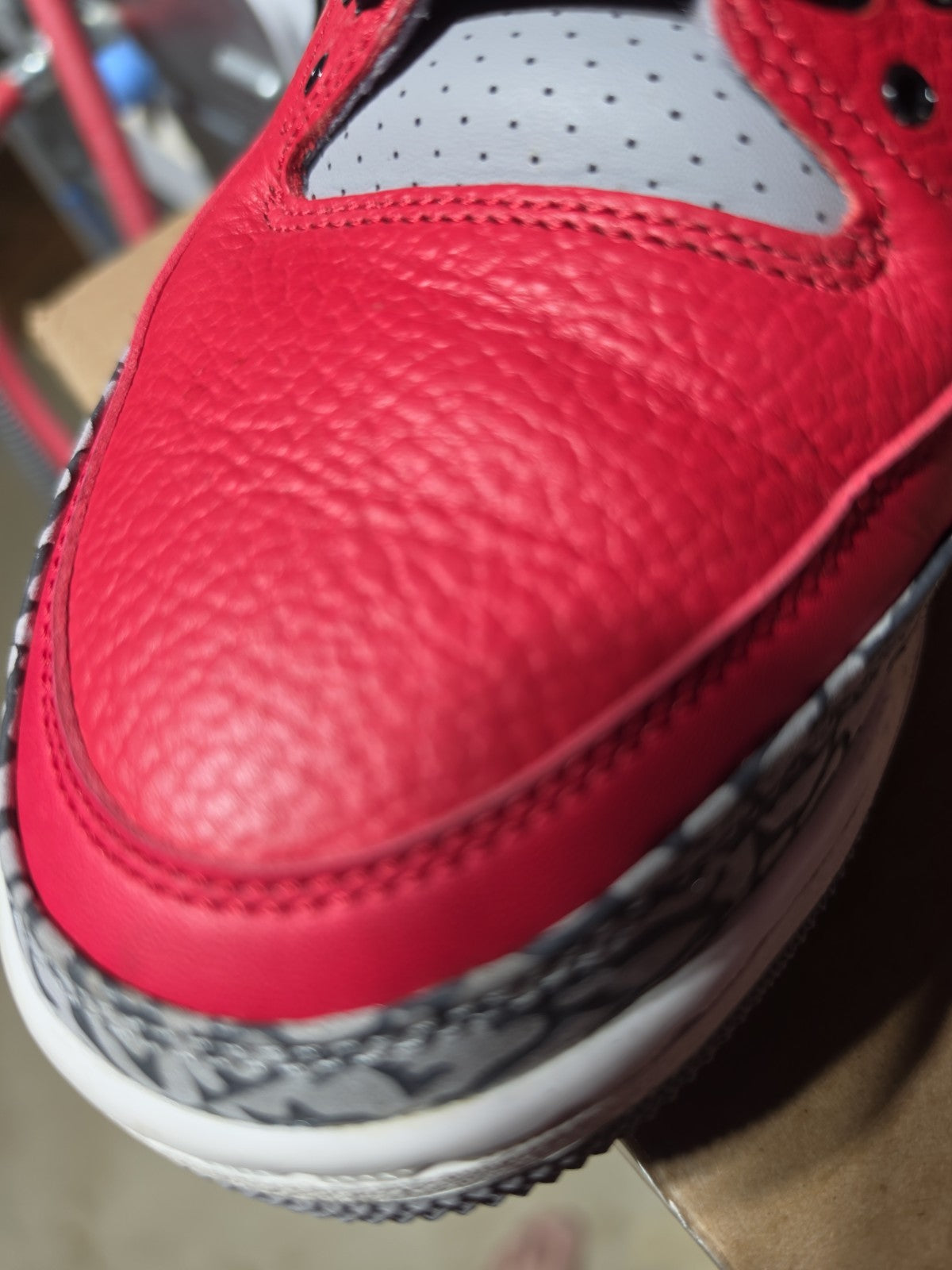 Size 13 - Jordan 3 Retro SE Mid Unite
