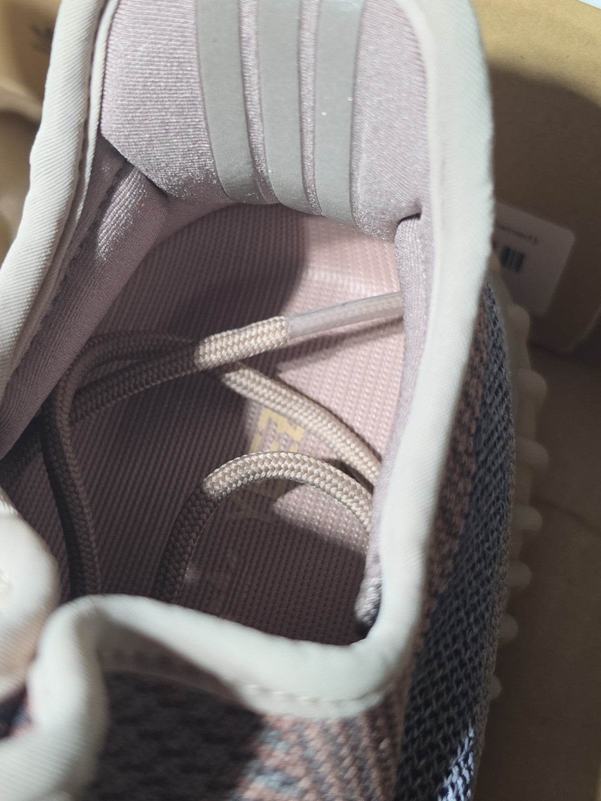 Size 9 - adidas Yeezy Boost 350 V2 Fade