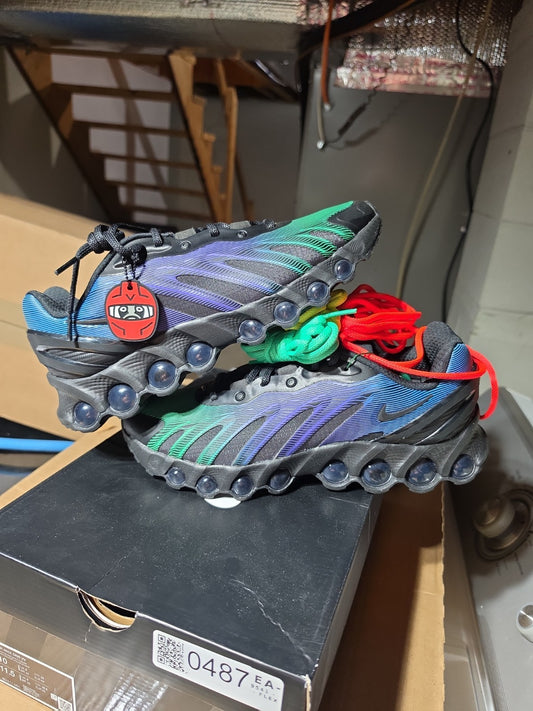 Size 10 - Victor Victor x Nike Air Max DN8 NYC