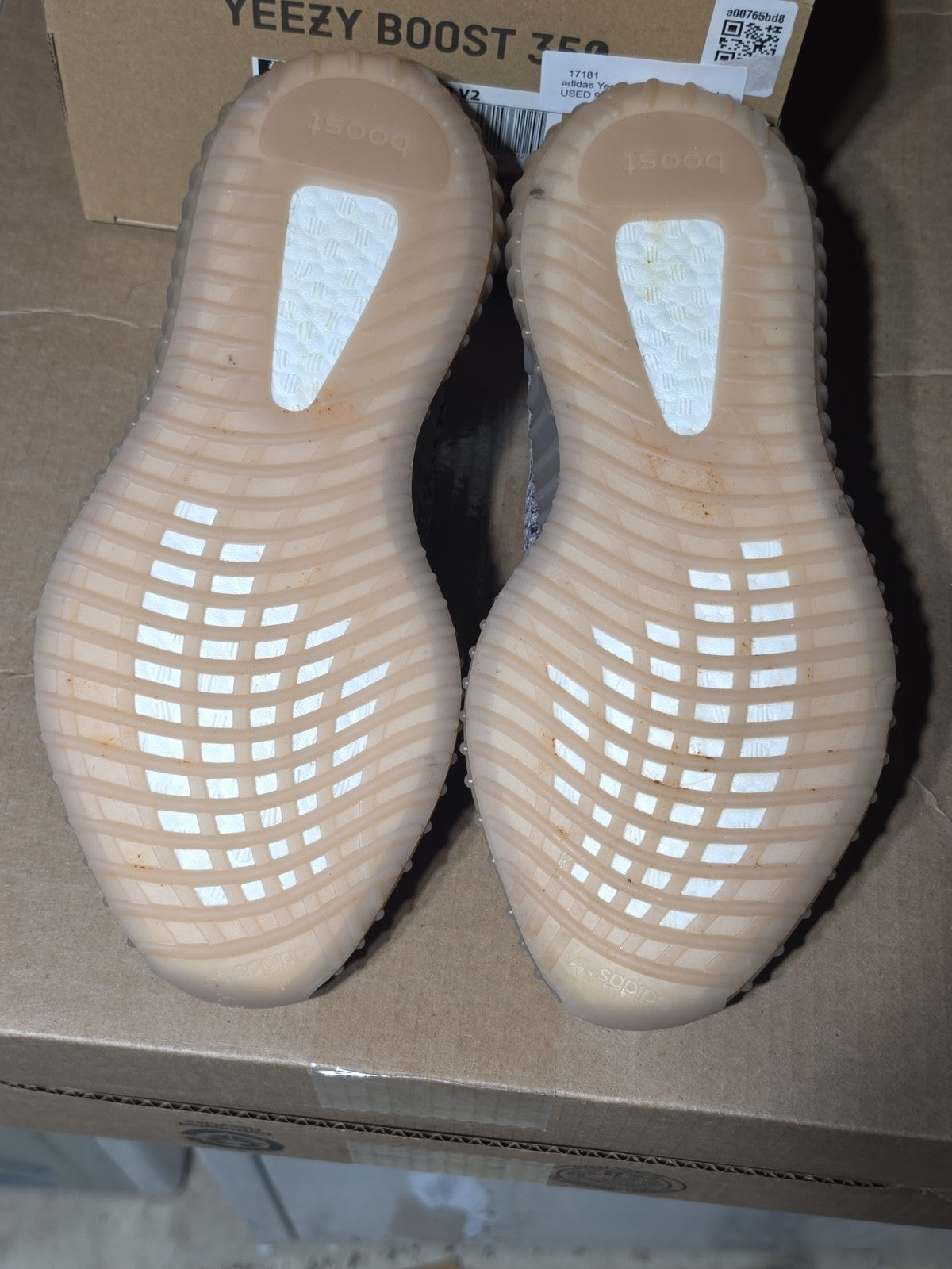 Size 9 - adidas Yeezy Boost 350 V2 Fade