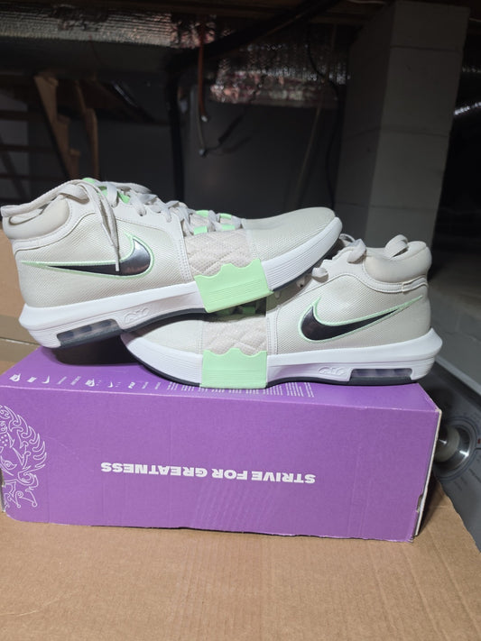 Size 14 - Nike LeBron Witness VIII Light Bone/Vapor Green/Swan/Anthracite