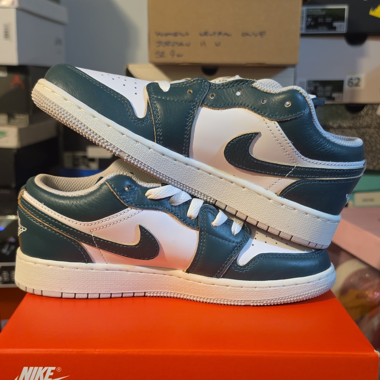 Nike Air Jordan 1 Low SE FQ8041-300 Boys' Green White Sneakers US 4Y
