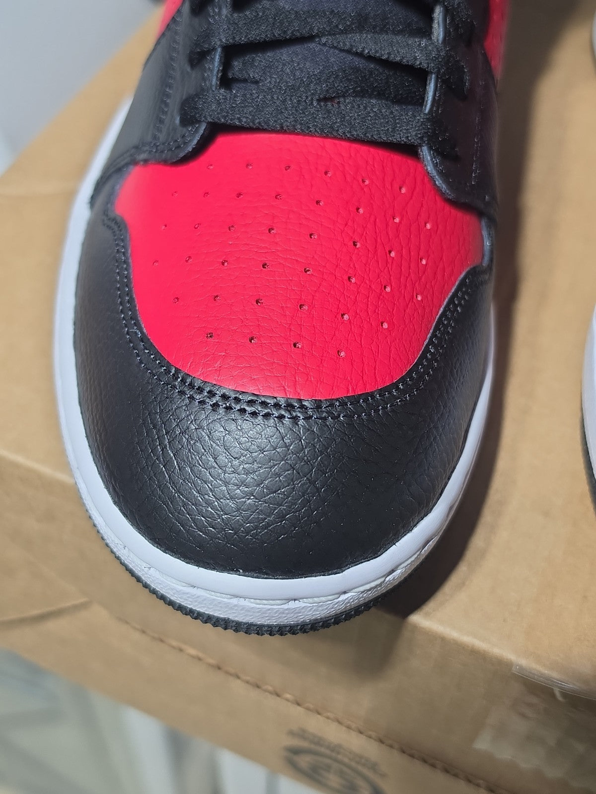 Size 14 - Air Jordan Access Bred