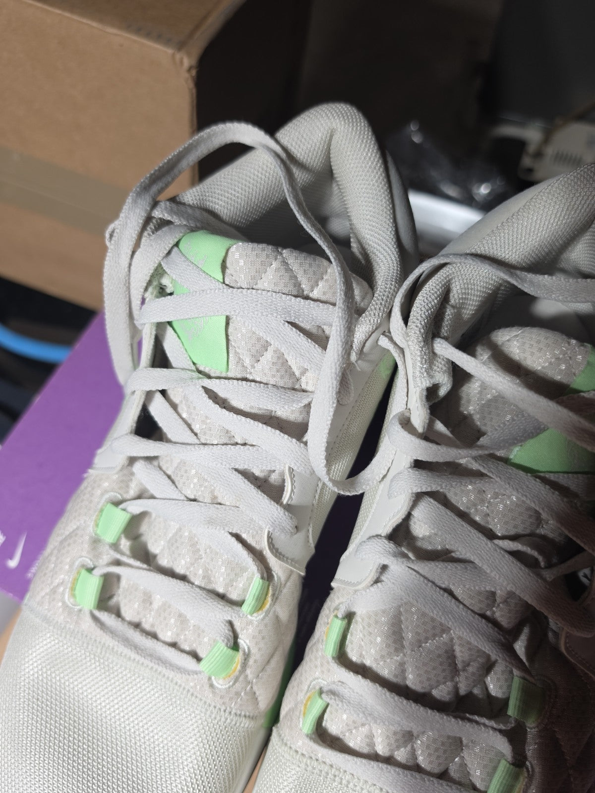 Size 14 - Nike LeBron Witness VIII Light Bone/Vapor Green/Swan/Anthracite