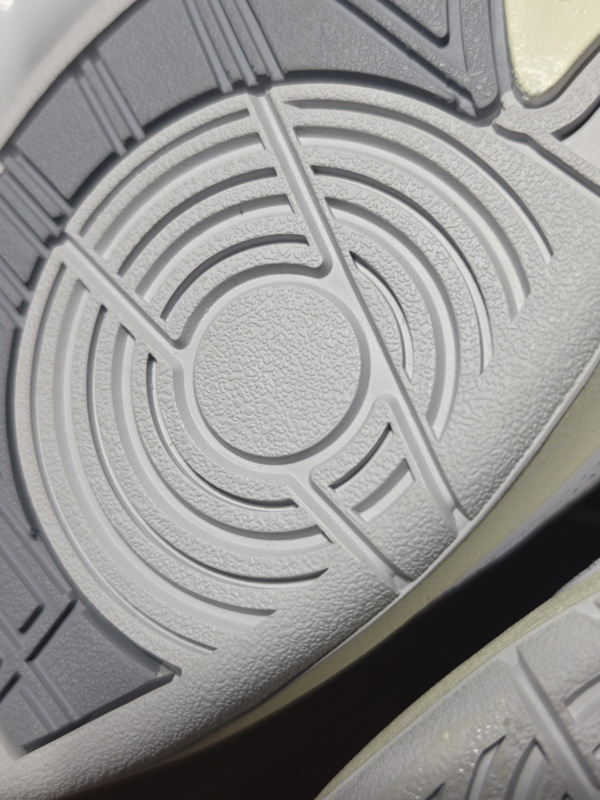 Size 11.5 - Air Jordan 2 Retro Low Python