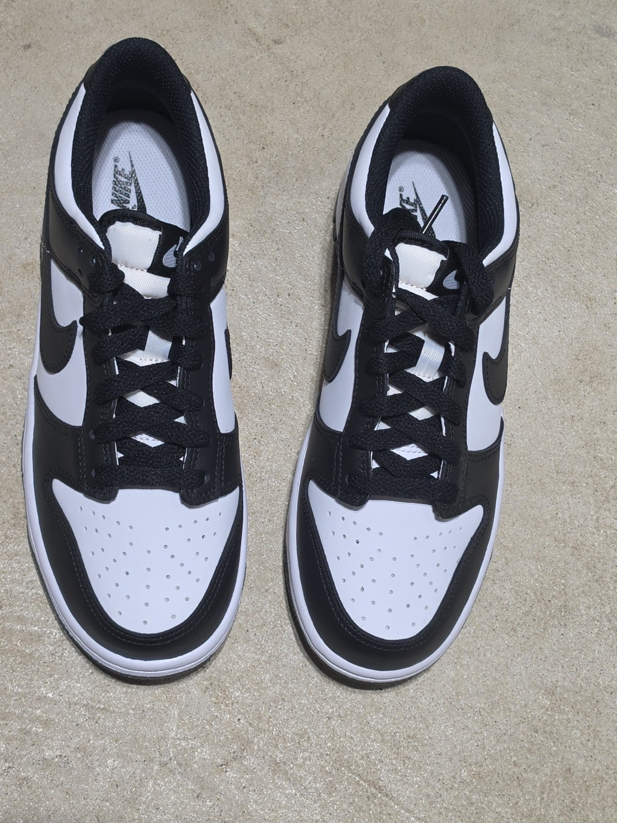 Dunk Low GS Panda Size 6Y