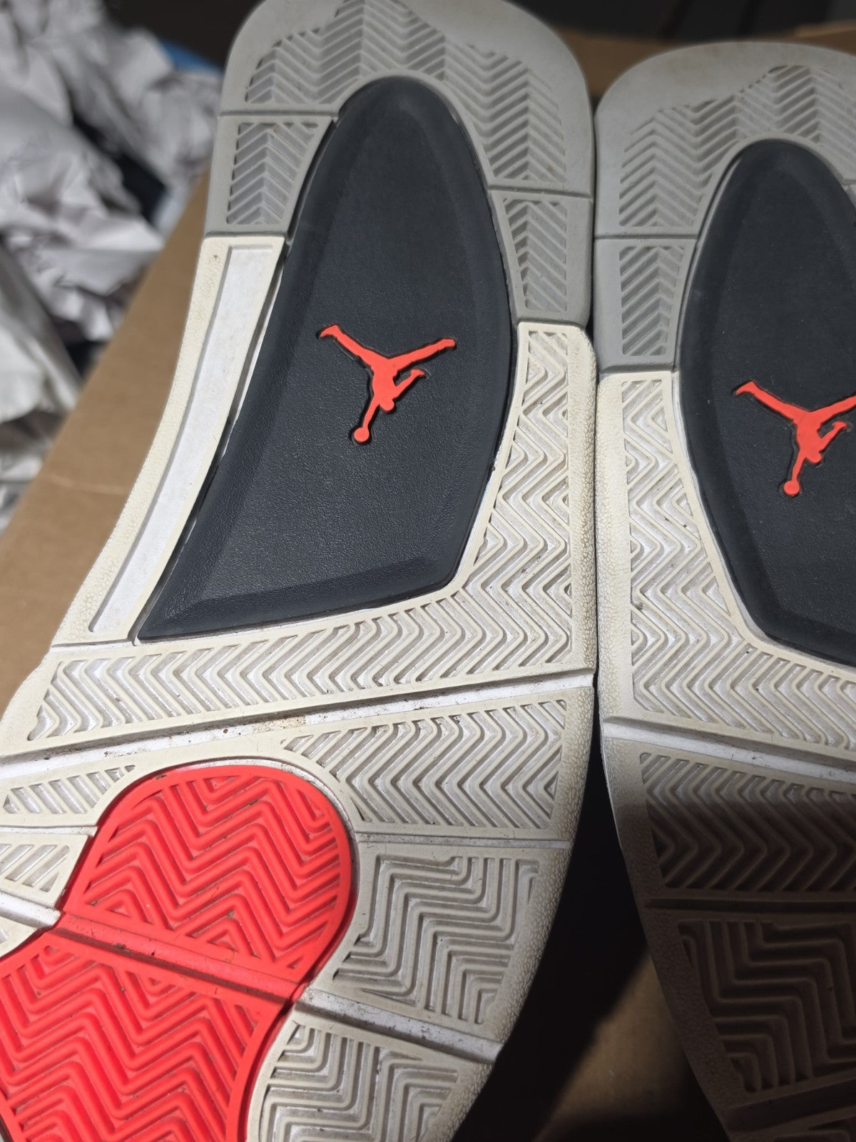 Size 13 - Jordan 4 Retro Mid Infrared