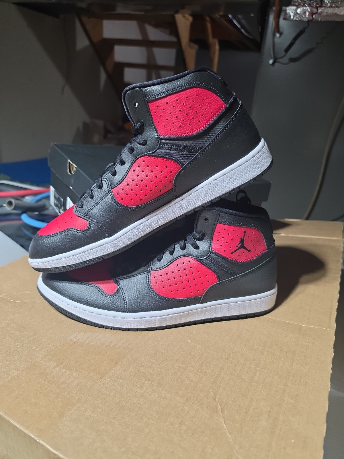 Size 14 - Air Jordan Access Bred