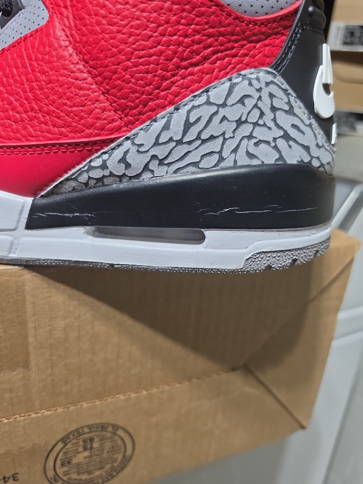 Size 13 - Jordan 3 Retro SE Mid Unite